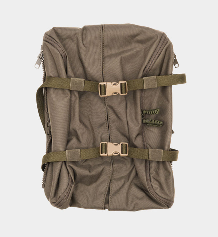 HRT Zip-On Medium Pack — detail shot — Ace Link Armor