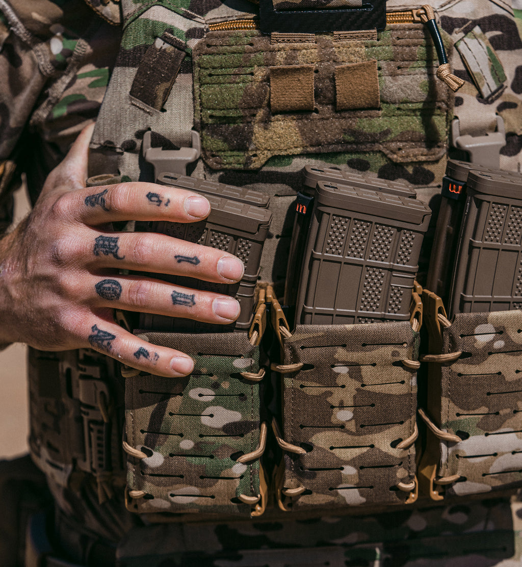 Rifle Advanced DFMR Double Magazine Pouch — worn front view — Ace Link Armor
