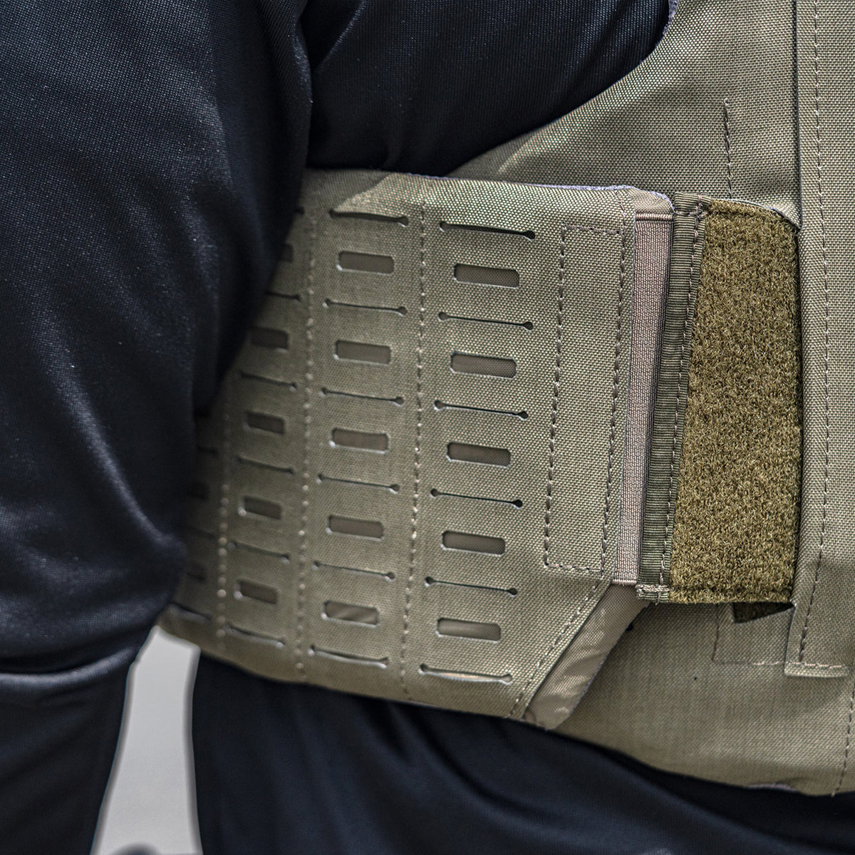 CIBV Cataphract 3.0 Bulletproof Vest product image 12 — Level 3A hybrid soft armor and plate carrier — Ace Link Armor