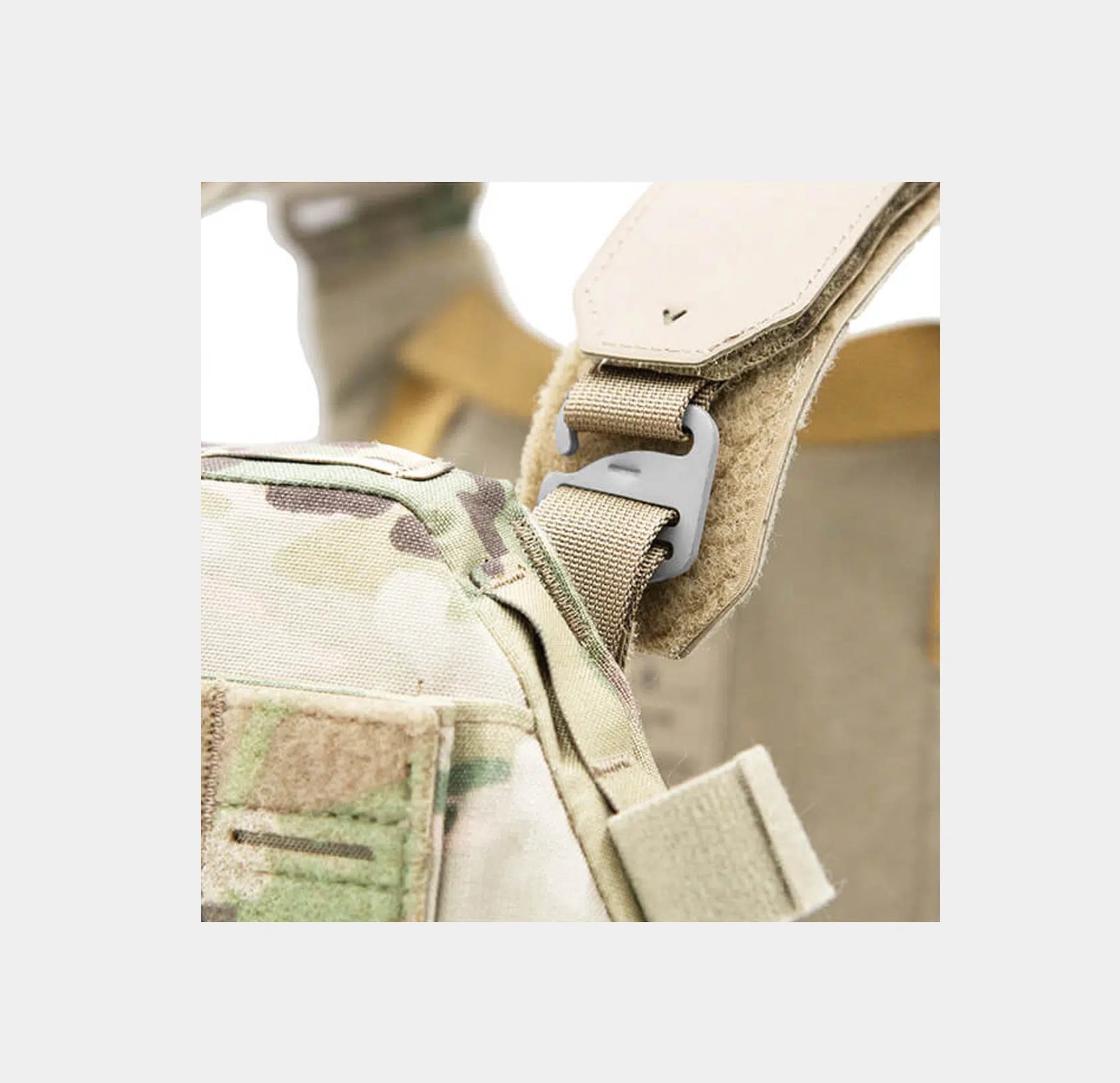 NOBLE Shoulder Mounts — installed view 2 — Ace Link Armor