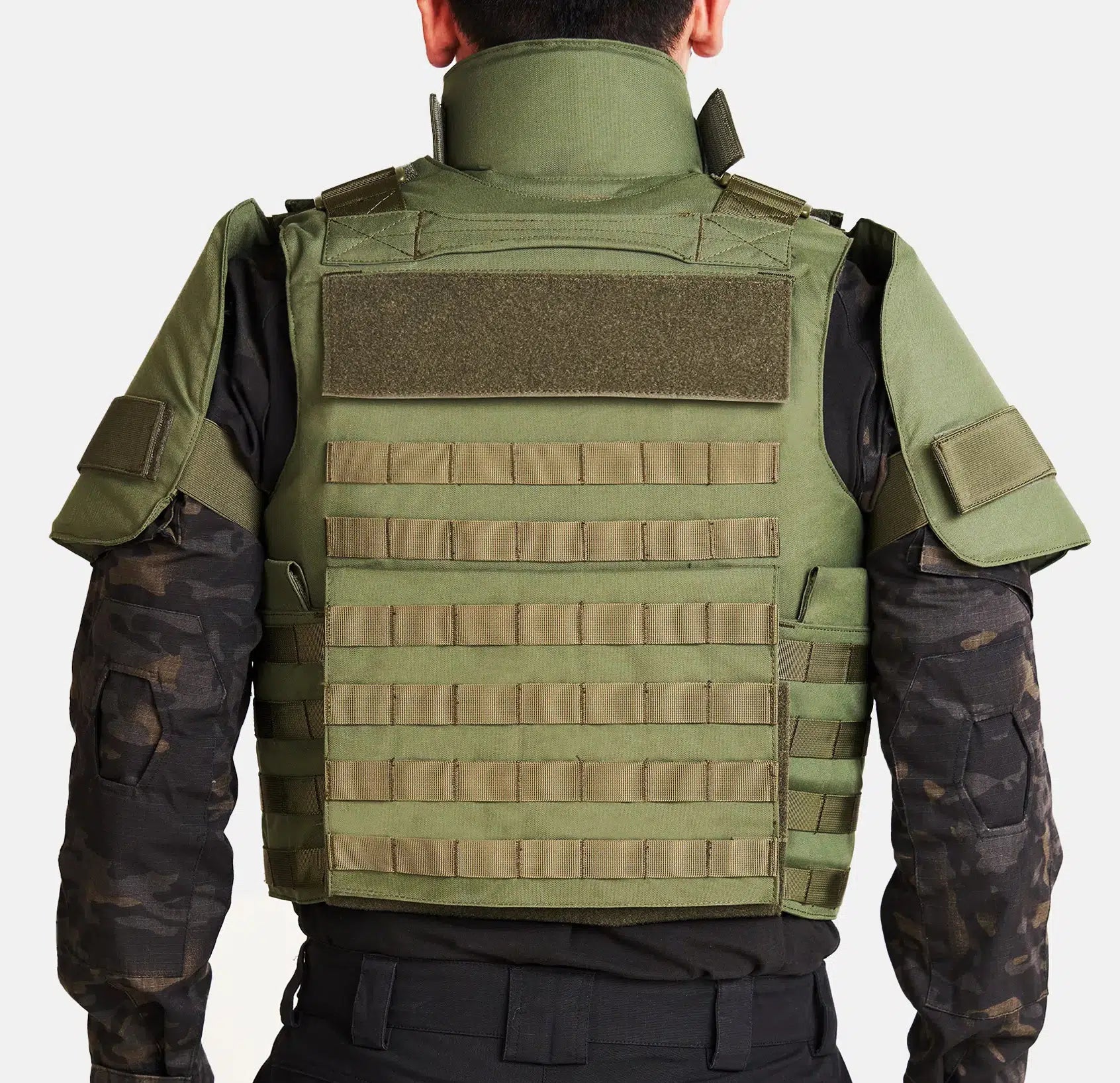 M.S.O.V. Vest worn by tactical operator — Level IIIA full body coverage SWAT body armor — Ace Link Armor