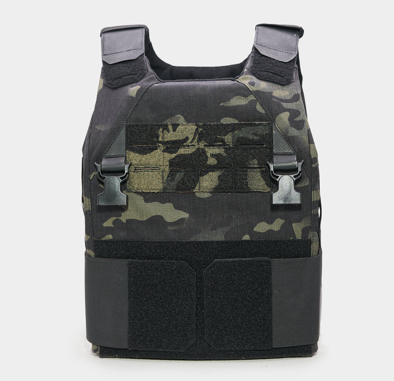 React Ultra 11x14 Minimalist Plate Carrier Black Multicam — rear view — Ace Link Armor