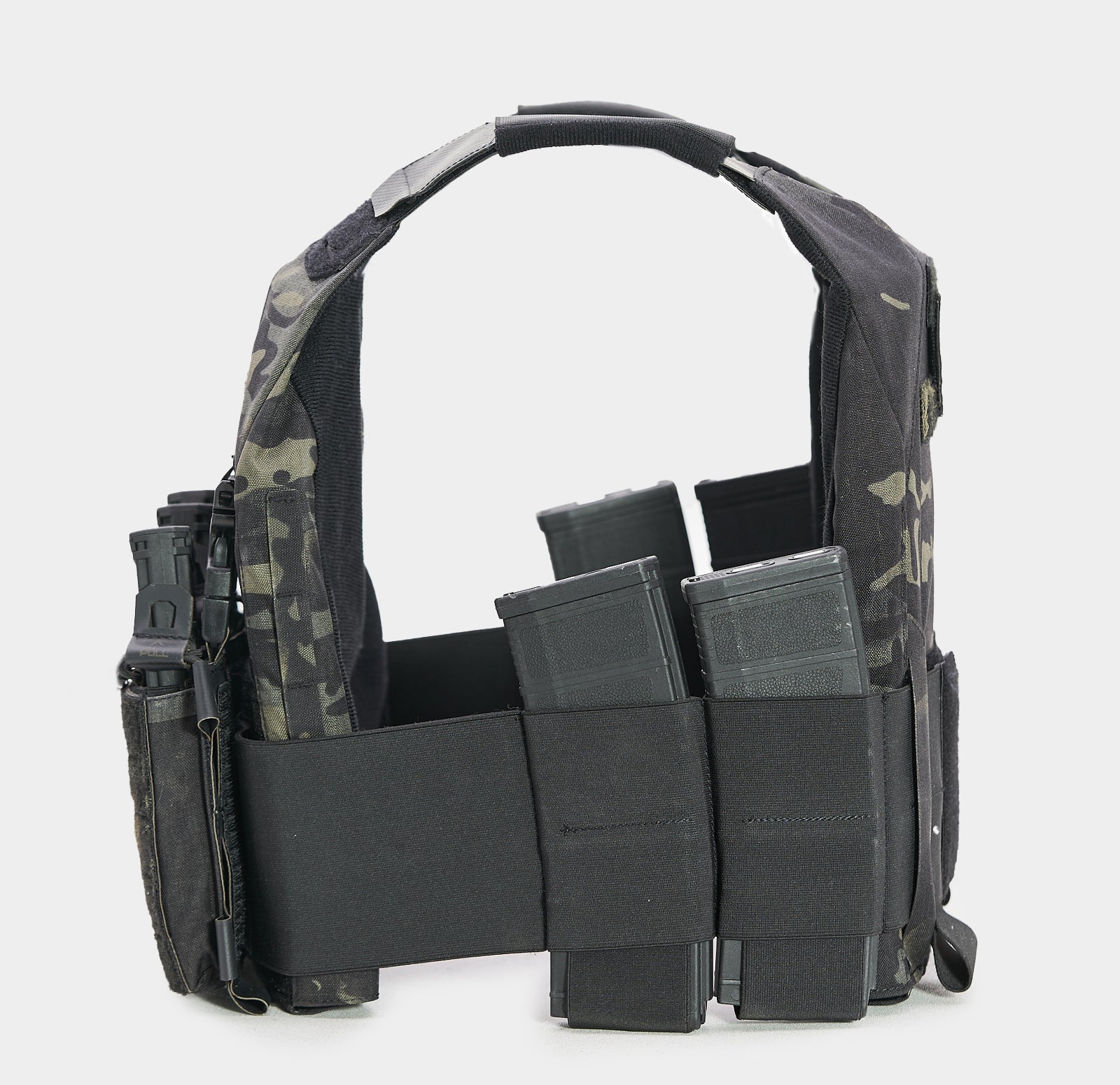 React Ultra 11x14 Minimalist Plate Carrier Black Multicam — side view — Ace Link Armor