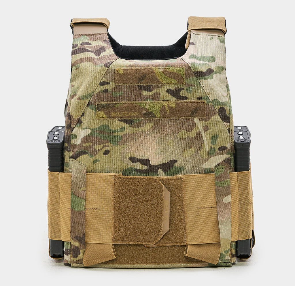 React Ultra 11x14 Minimalist Plate Carrier Camo — front view — Ace Link Armor
