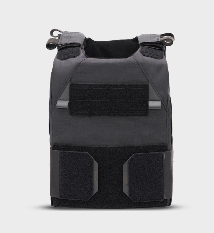 React Minimalist Low Profile Plate Carrier Black — front view — Ace Link Armor