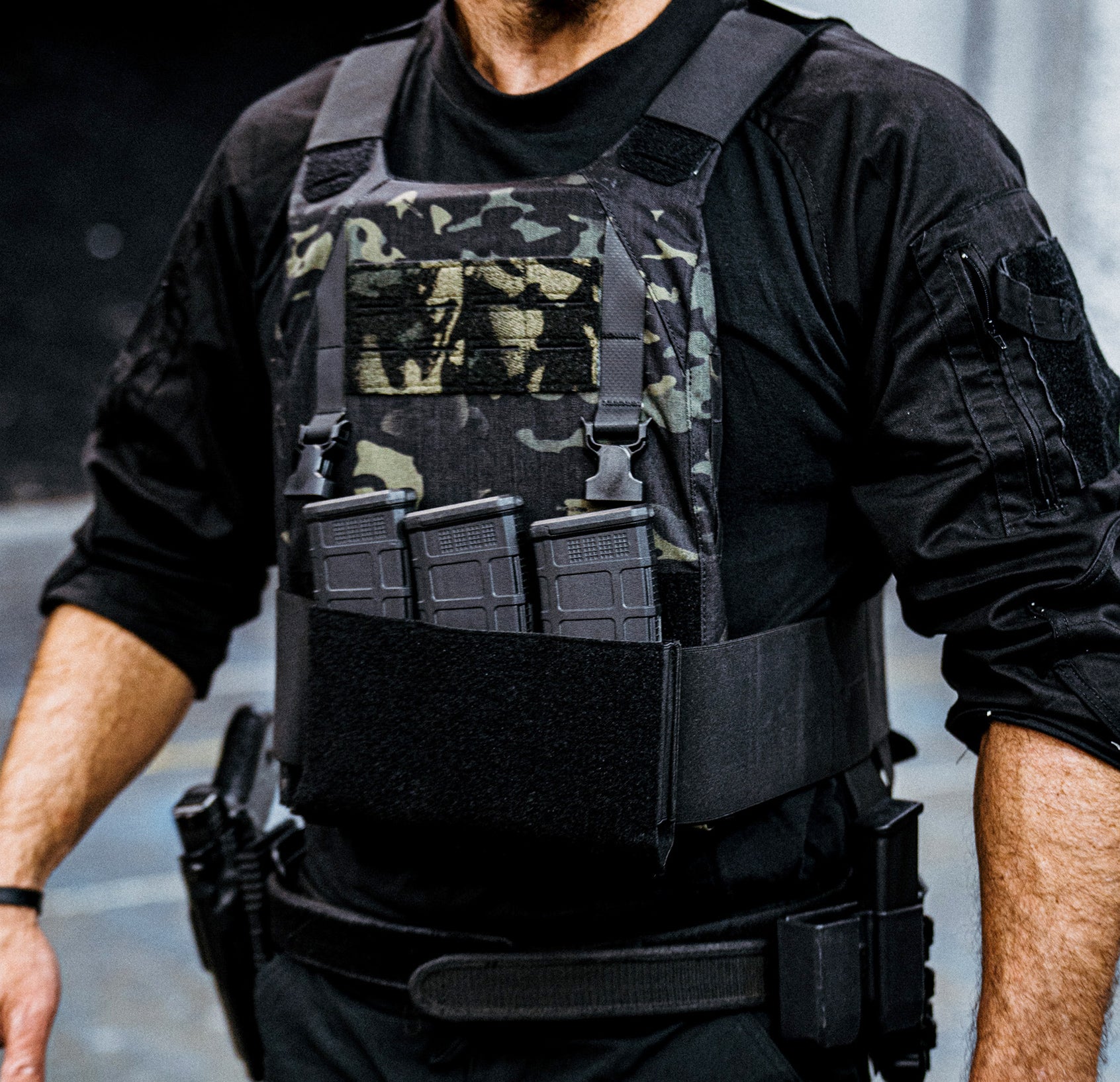 React Ultra 11x14 Minimalist Plate Carrier — detail shot — Ace Link Armor