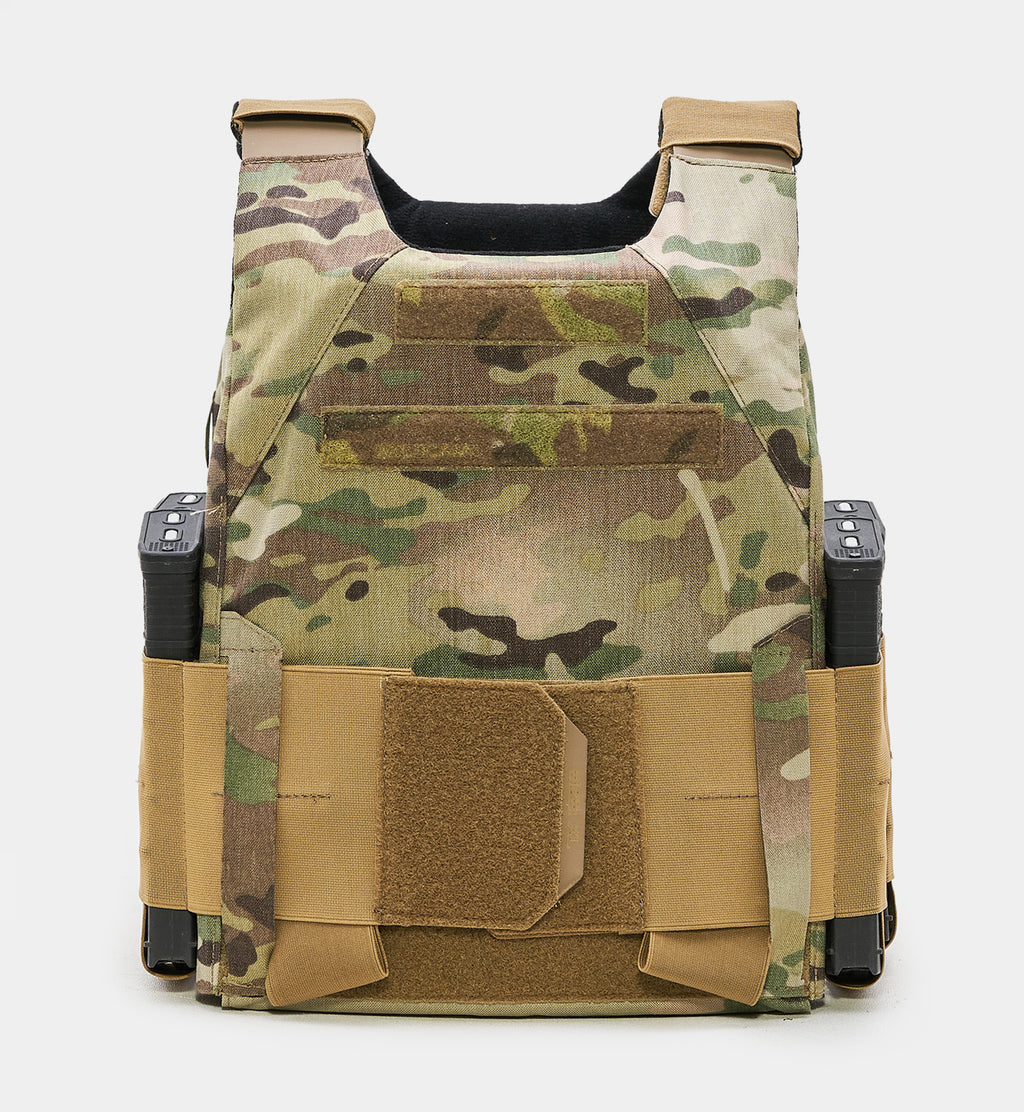 React Ultra 11x14" Minimalist Plate Carrier with Armor Plates Bundle