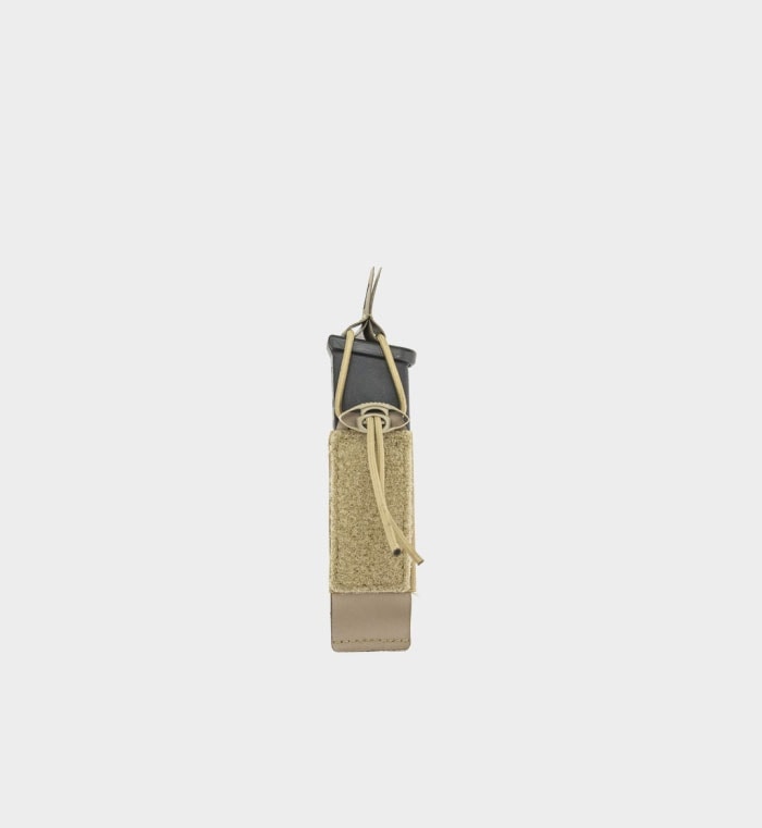 SKELETAC Single Pistol Magazine Insert for Kangaroo Pouch — front view — Ace Link Armor