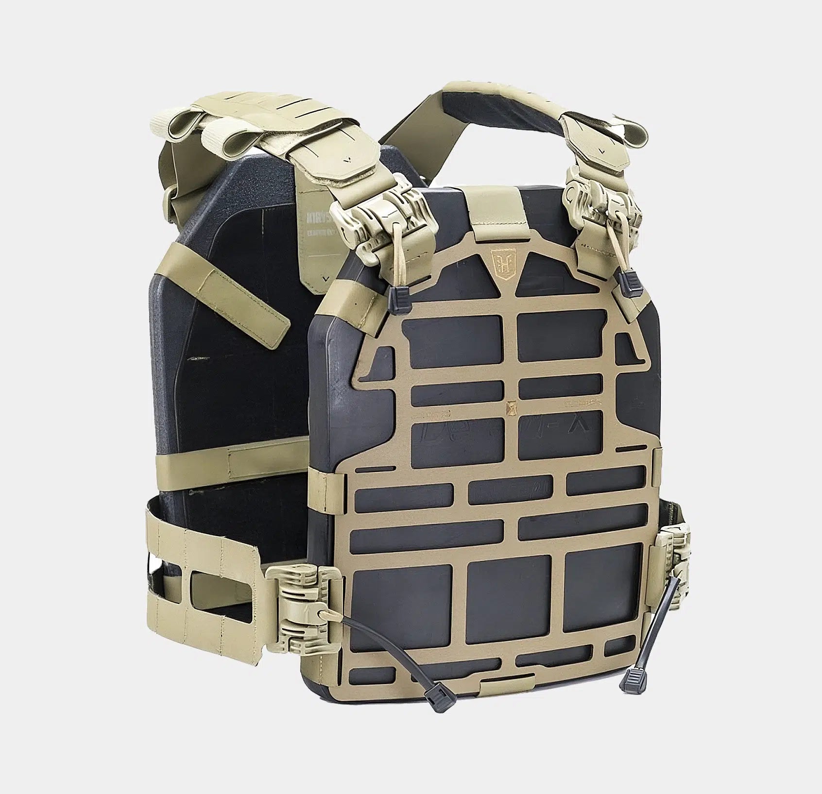 SKELETAC Modular Lightweight Plate Carrier — worn front view — Ace Link Armor