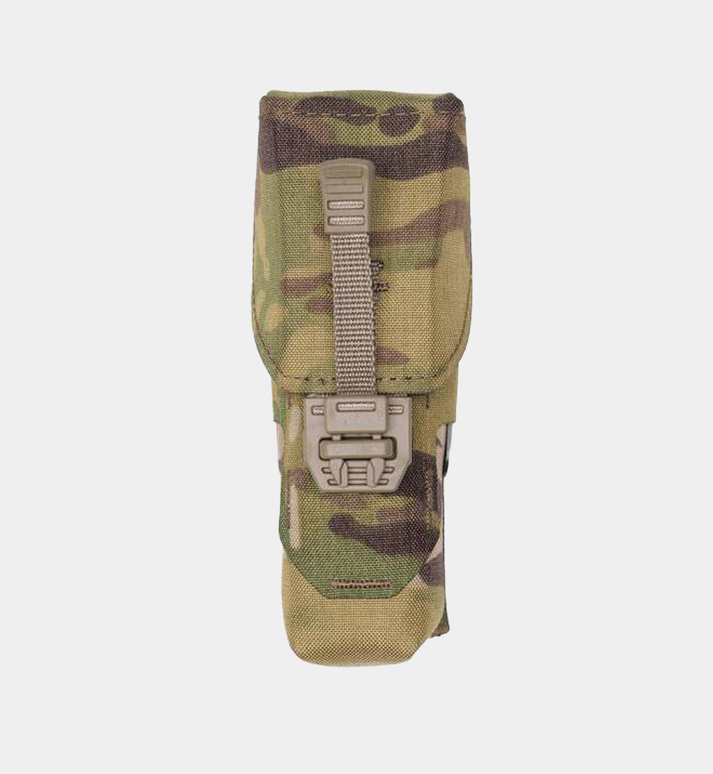 Flashbang Flashlight Pouch FULL FLAP QR Multicam — front view — Ace Link Armor